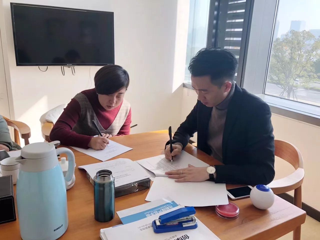 热烈祝贺史总签约创绿家北京市区级代理！